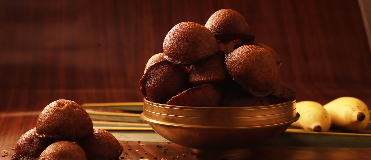 Melt-in-Your-Mouth Moments: Indulge in Unniyappam Bliss